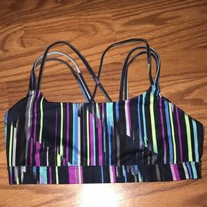 Gap sports bra. Cute multi color design